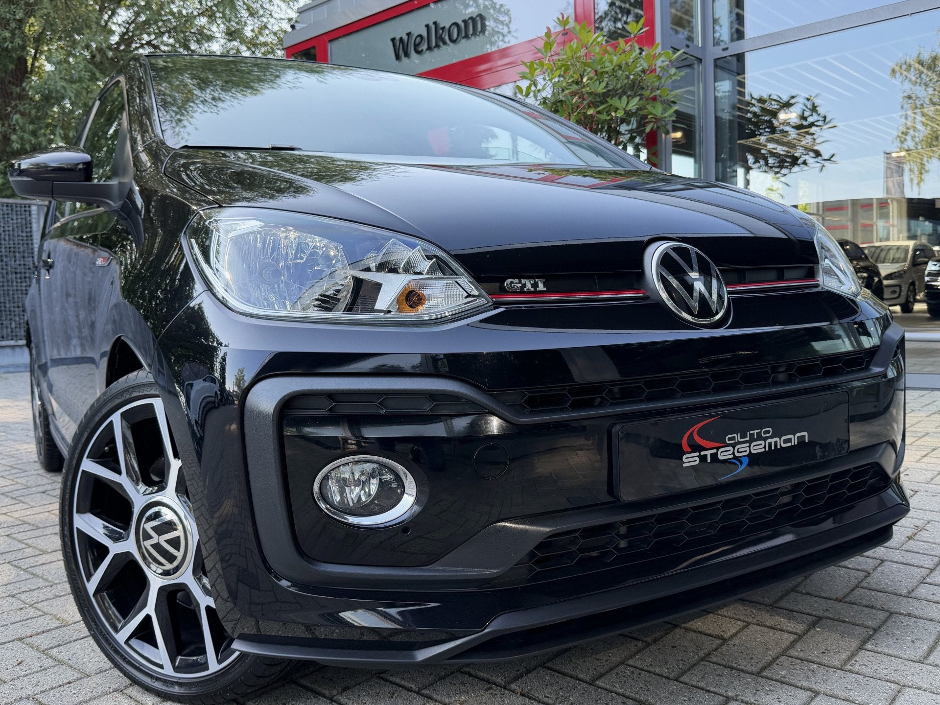 Volkswagen up! 1.0 TSI GTI *!* NAVI/ BEATS AUDIO/ CAMERA/ CR, Voorwielaandrijving, Gebruikt, 4 stoelen, 116 pk