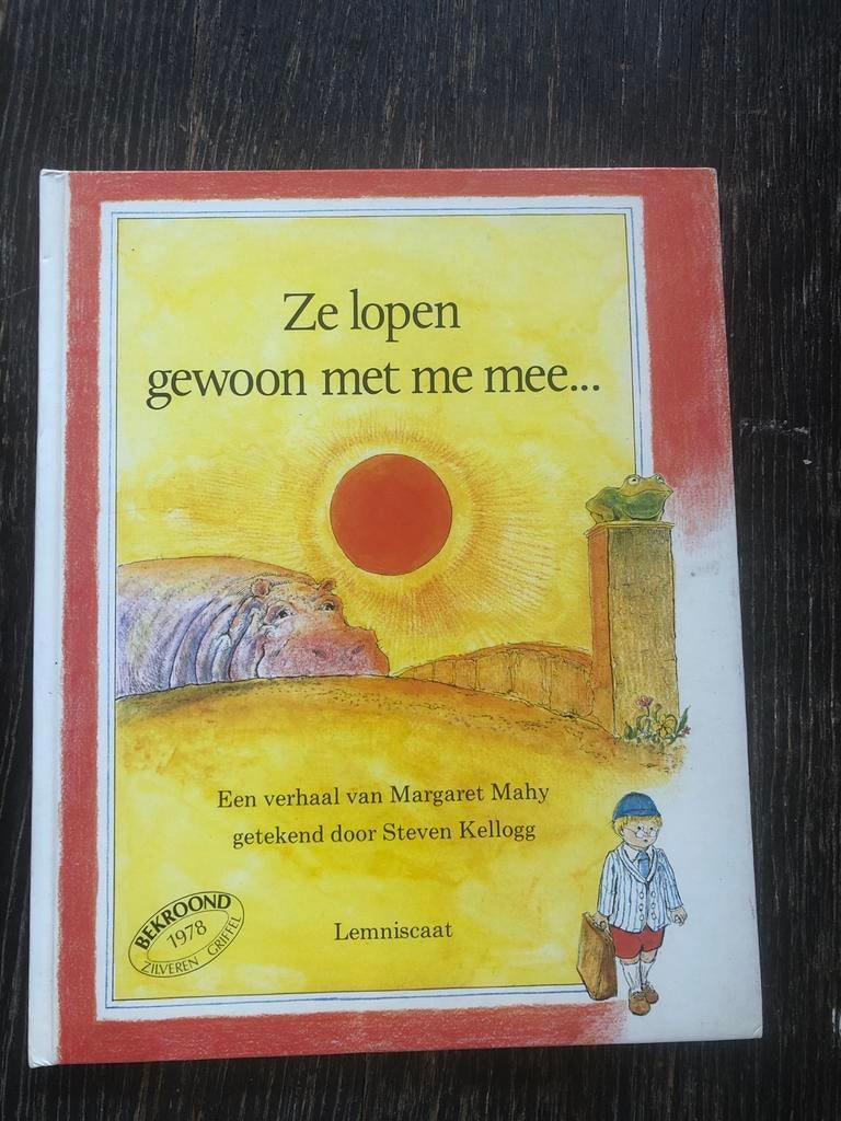 Ze lopen gewoon met me mee... - Margaret Mahy, Boeken, Ophalen of Verzenden, Gelezen, 3 tot 4 jaar