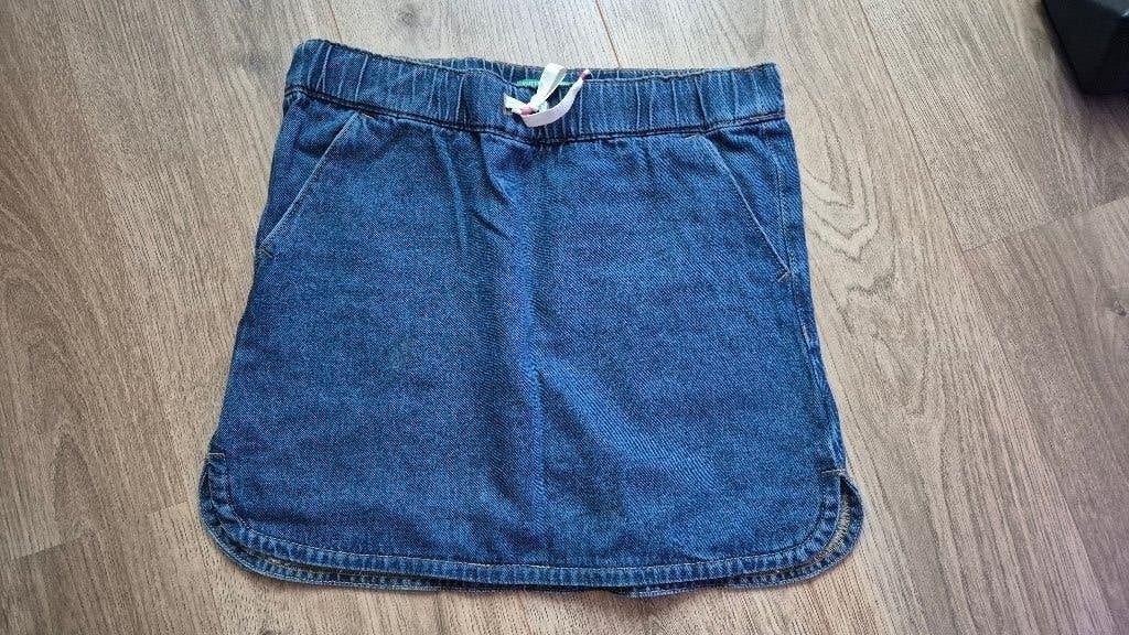 Spijkerrokje Benetton, maat 150 / XL / 10 jaar (nieuw), Meisje, Nieuw, Ophalen of Verzenden, Jurk of Rok