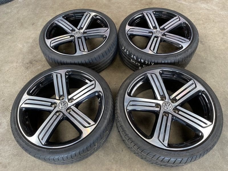 19 inch originele Cadiz velgen + zomerbanden VW Golf 7 R, 19 inch, Gebruikt, -, -
