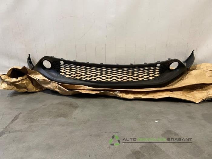 Spoiler voorbumper van een Toyota C-HR, Gebruikt, -, -, Ophalen of Verzenden