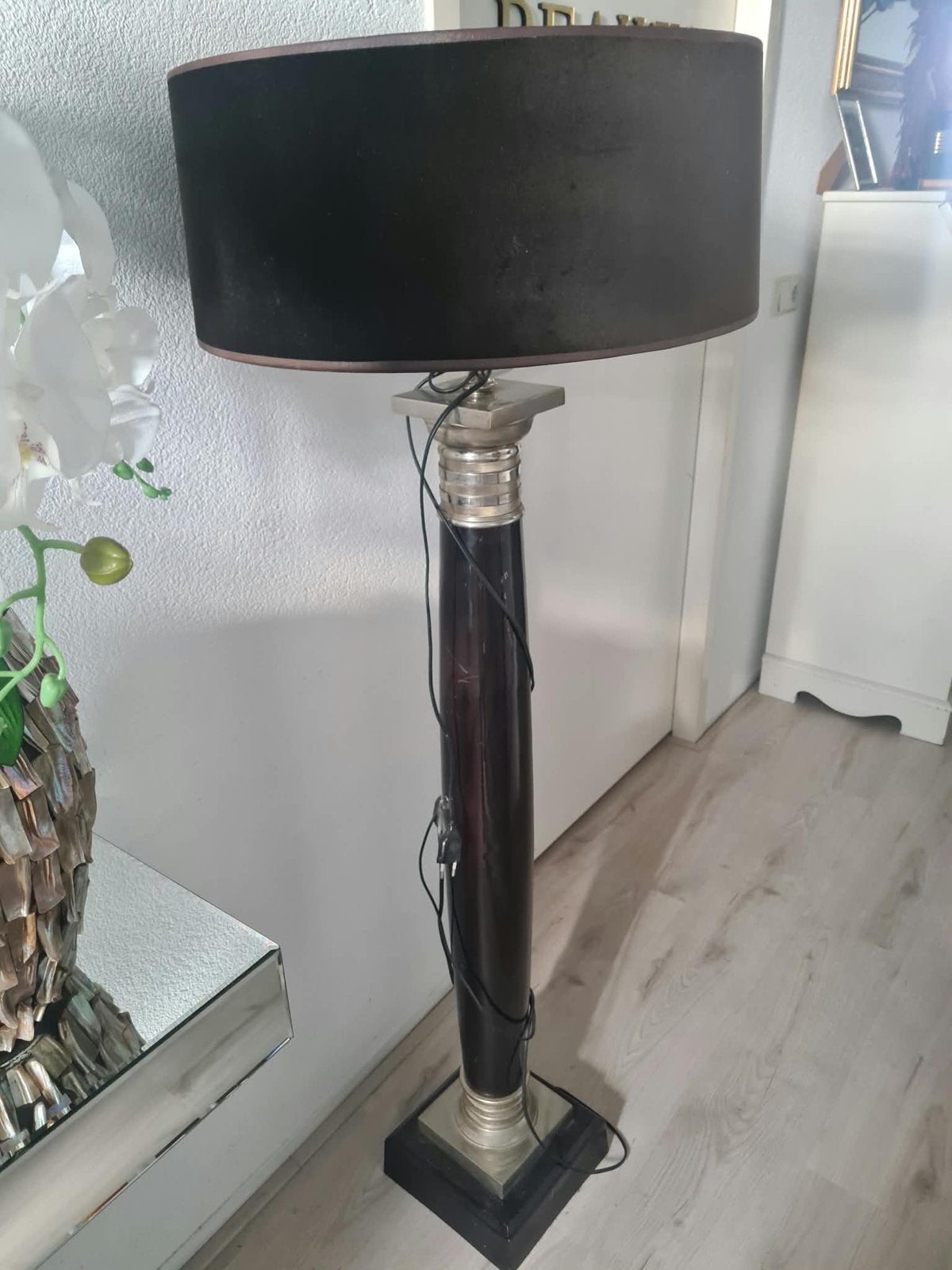 Stijlvolle vloerlamp van Loods 5 met zwarte kap, Ophalen, Gebruikt, E27 (groot), 150 tot 200 cm