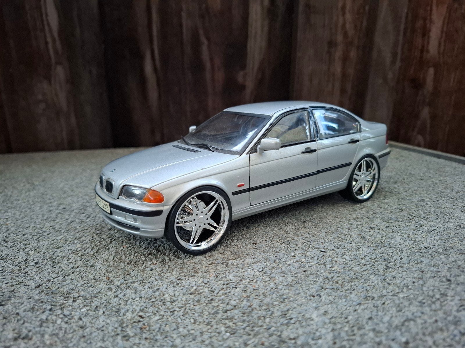 Dikke bmw 328i, Hobby en Vrije tijd, Modelauto's | 1:18, Ophalen of Verzenden, Zo goed als nieuw, Auto, Welly