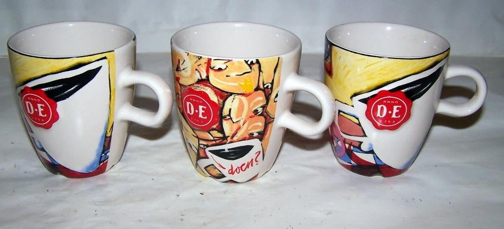 3 mooie Douwe Egberts Royal Raja kopjes. Nwst., Huis en Inrichting, Ophalen of Verzenden, Zo goed als nieuw, Overige stijlen, Kop(pen) en/of Schotel(s)