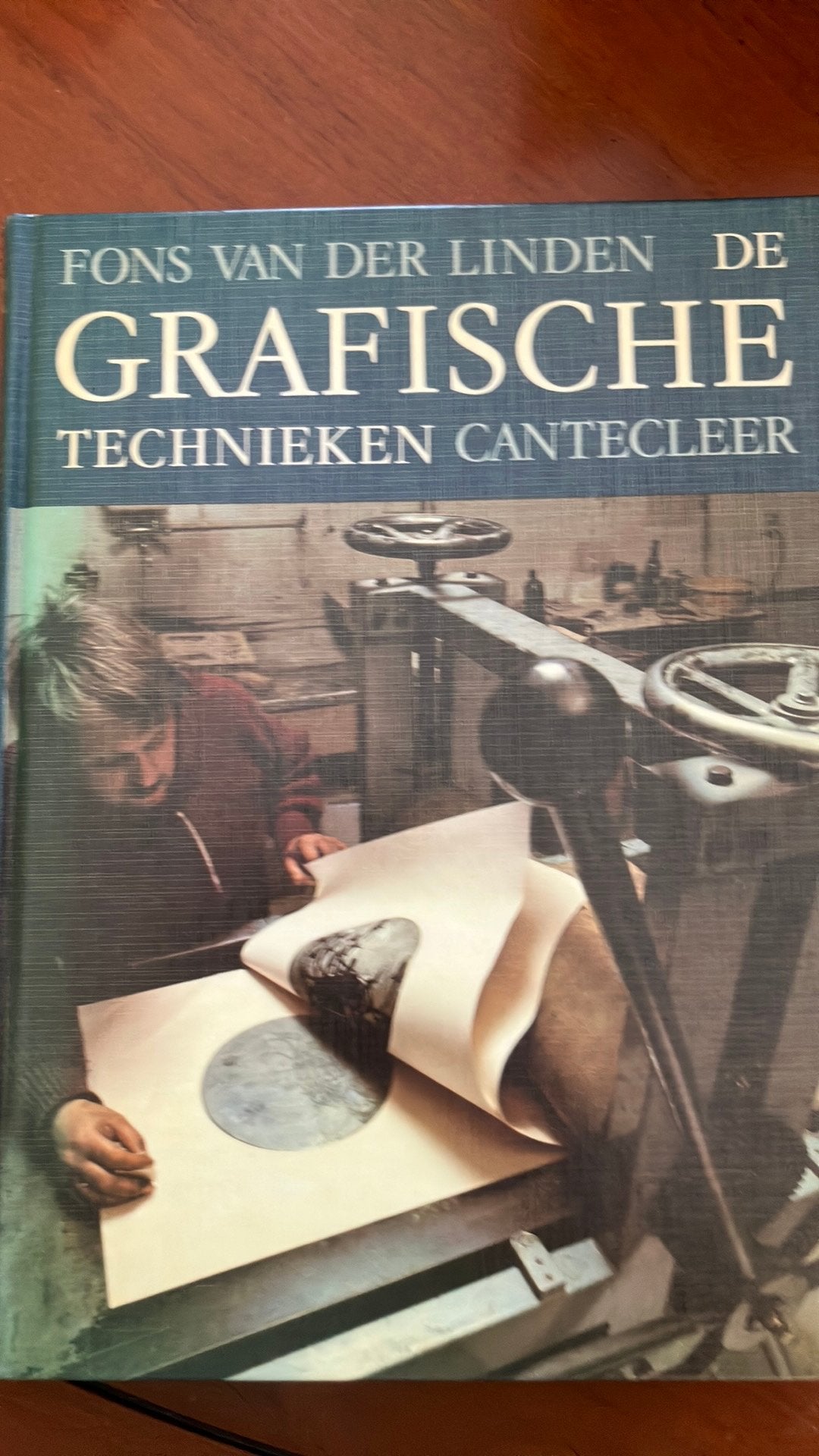 De grafische technieken. Auteur: Fons van der Linden, Ophalen of Verzenden, Gelezen, School, Studie en Wetenschap