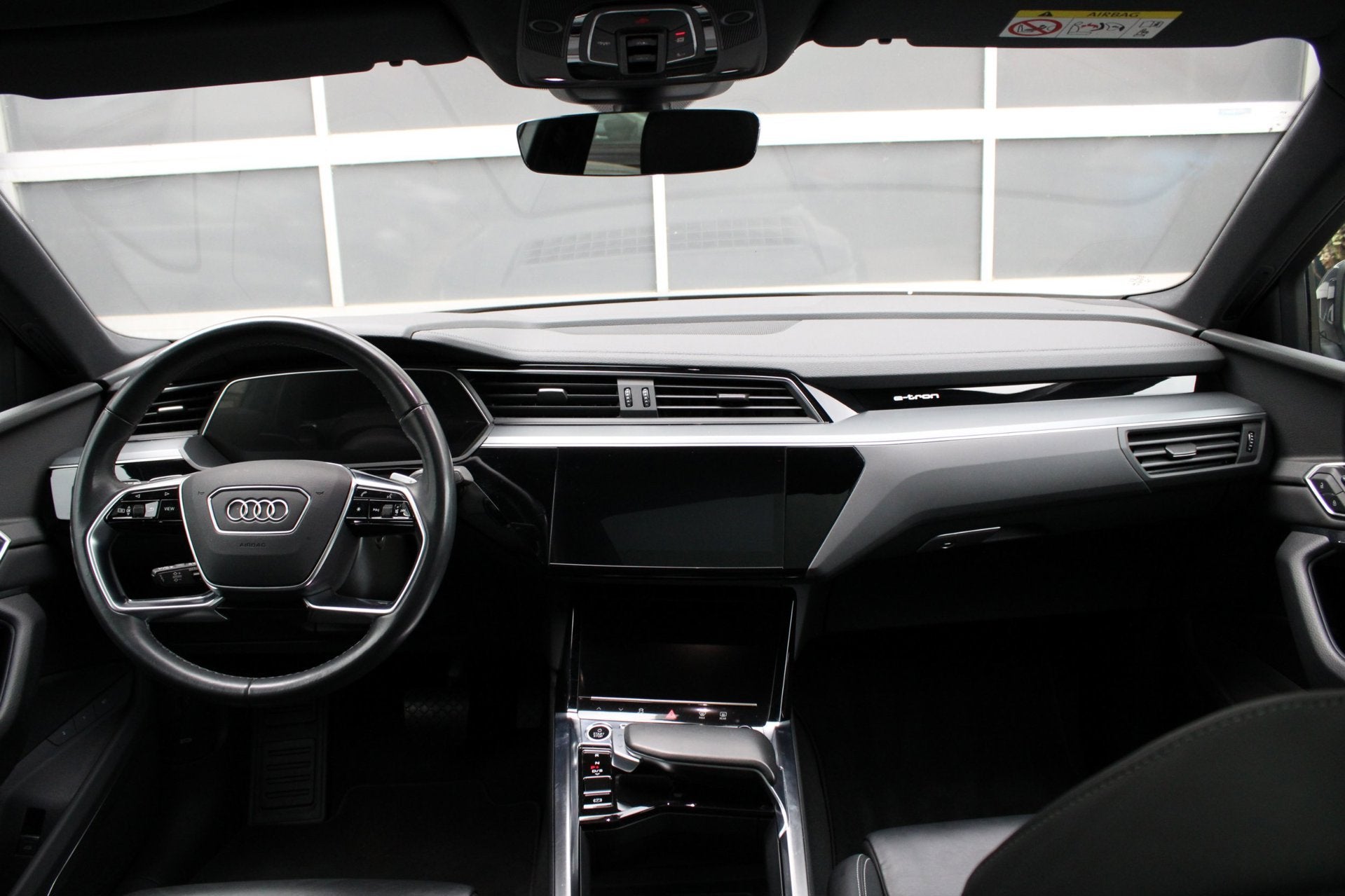 Audi Q8 Sportback e-tron 55 quattro Advanced Edition 115 kWh, Automaat, Gebruikt, Zwart, Q8 e-tron
