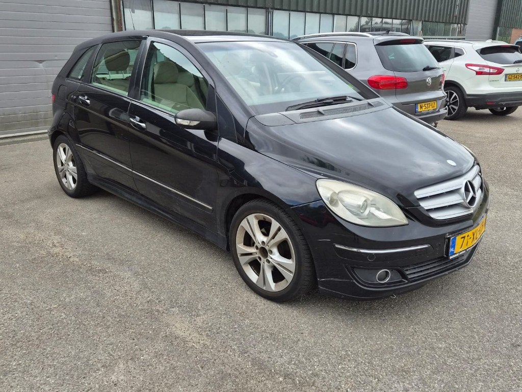 Mercedes-Benz B-Klasse 1.7 B170 5DRS CVT 2006 Zwart, Beige, 4 cilinders, 400 kg, Zwart