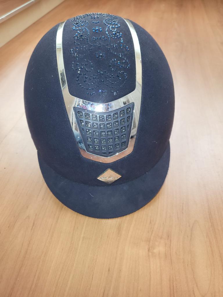 Mooie blauwe fairplay cap maat s, Ophalen of Verzenden, Dressuur, Cap