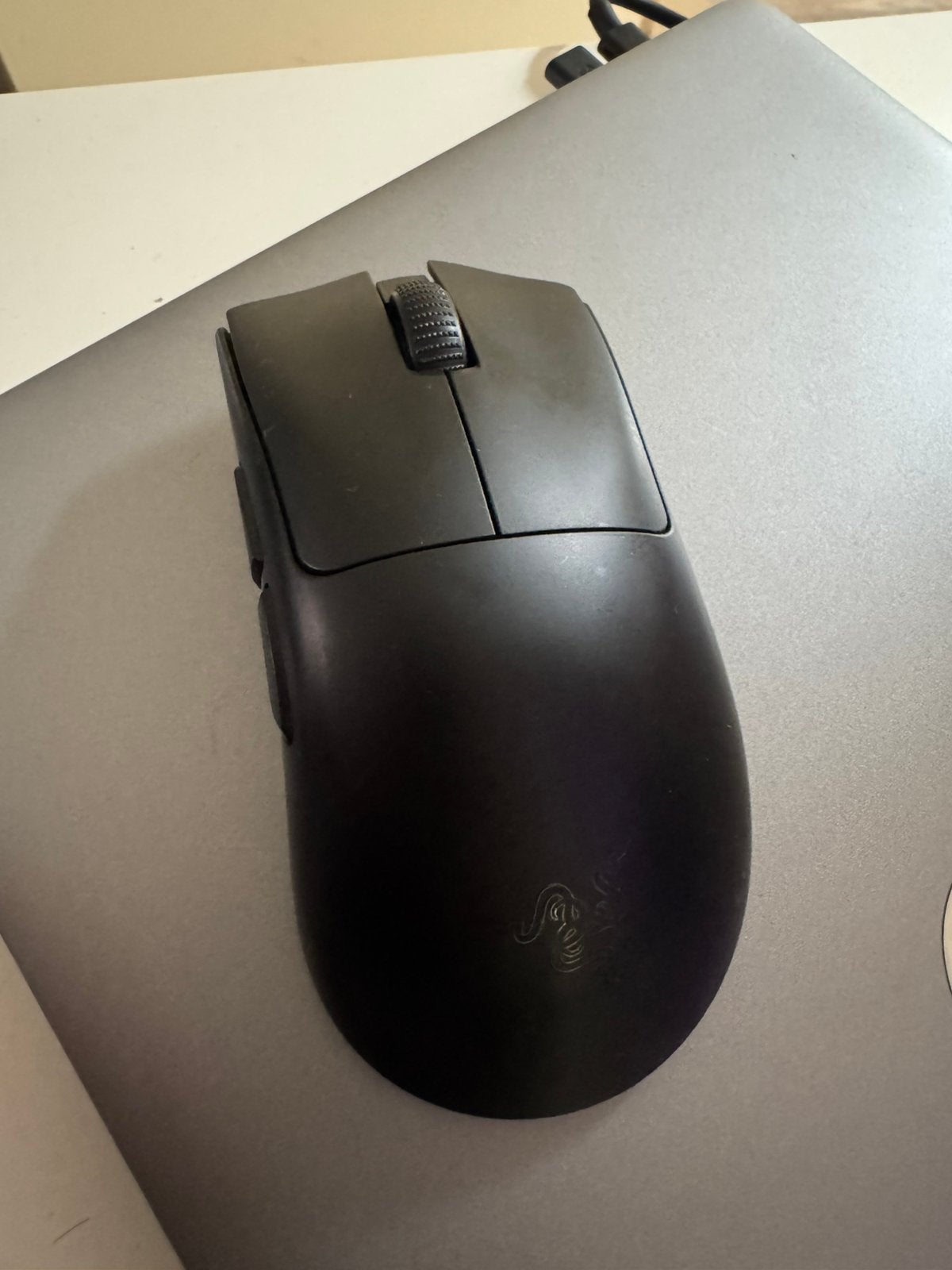 Razer Deathadder V4 Pro, Computers en Software, Ophalen of Verzenden, Zo goed als nieuw, Draadloos, Muis