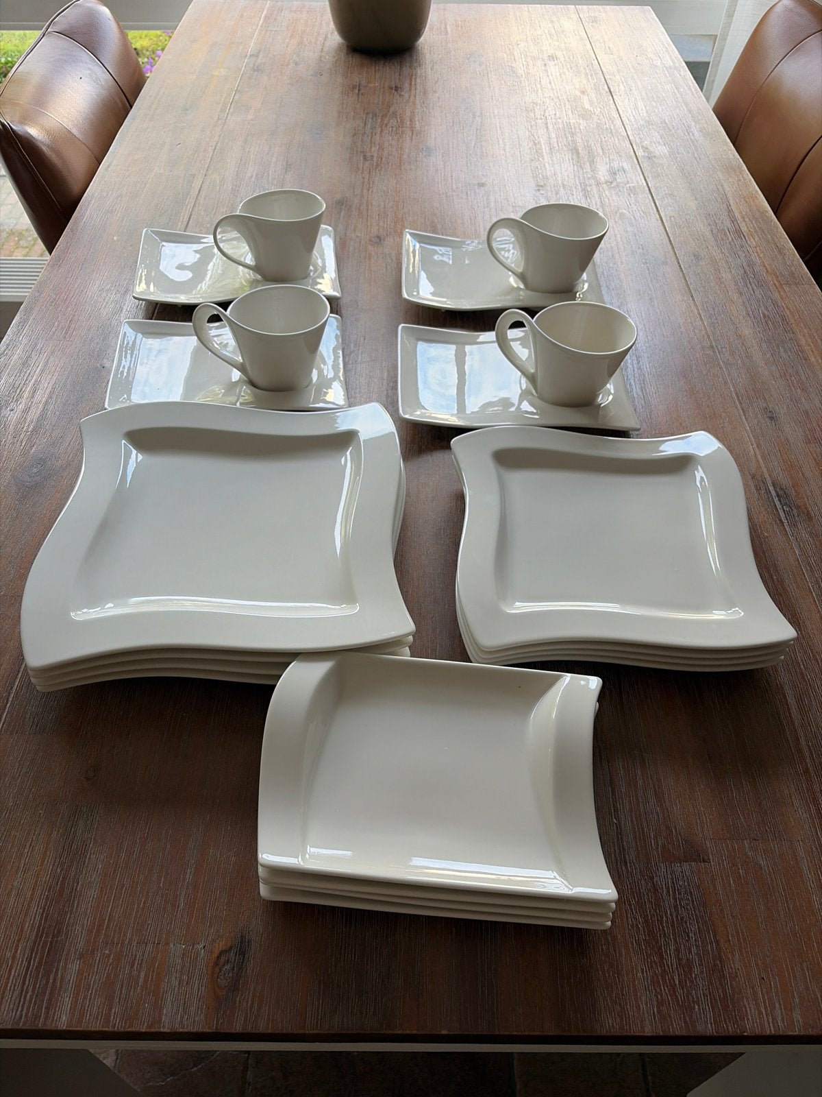 Villeroy & Boch NewWave New Wave servies 4-persoons, Ophalen, Villeroy & Boch, Zo goed als nieuw, Bord(en)