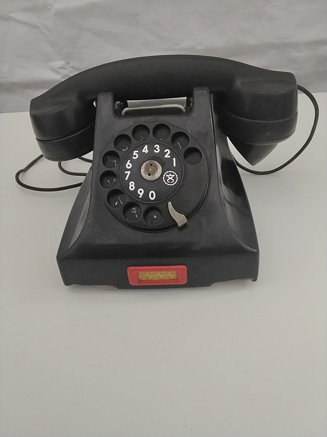 Vintage Bakelieten Telefoon met Draaischijf - Jaren '50, Telecommunicatie, Vaste telefoons | Niet Draadloos, Ophalen of Verzenden