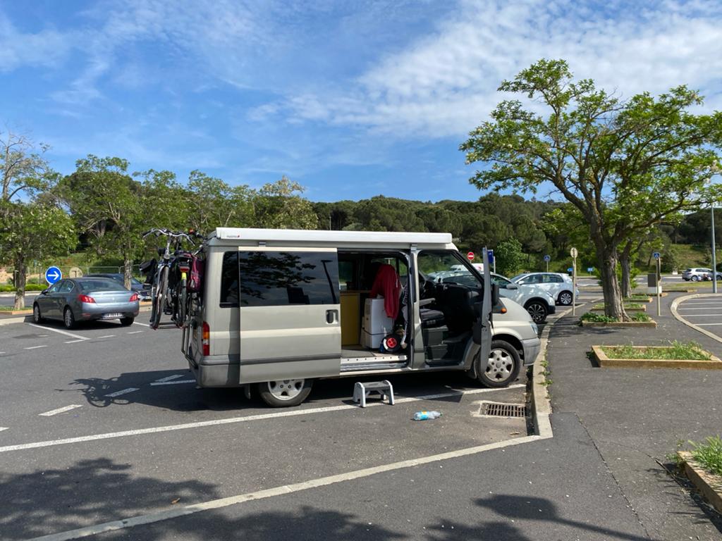 Ford Transit Camperbus - Ideaal voor avontuurlijke reizen, Chemisch toilet, Buscamper of Camperbus, Tot en met 2, 7 tot 12 maanden geleden