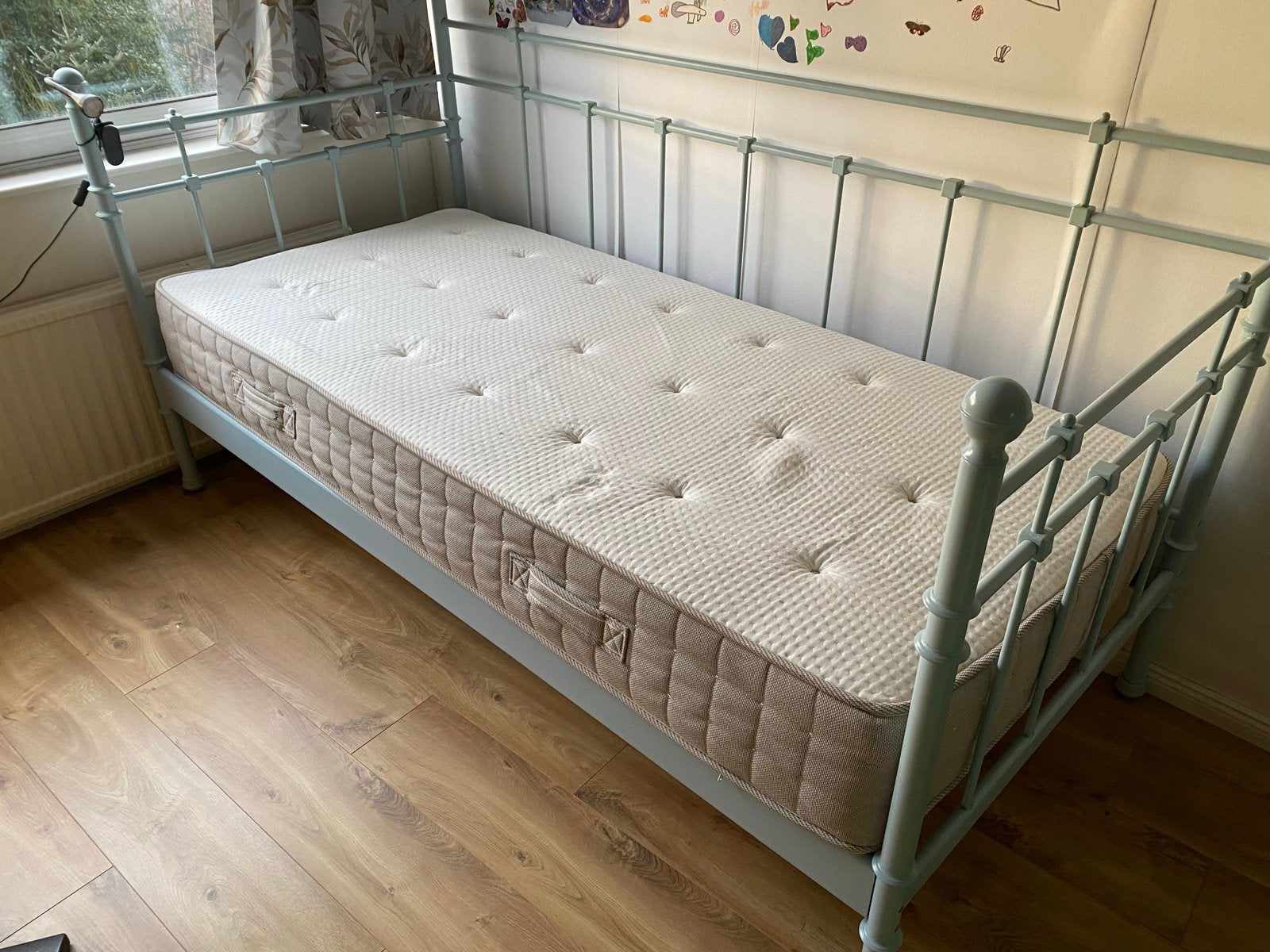 Leuke bedbank van IKEA, ideaal voor logeerkamer, Ophalen, Gebruikt, 90 cm, Eenpersoons