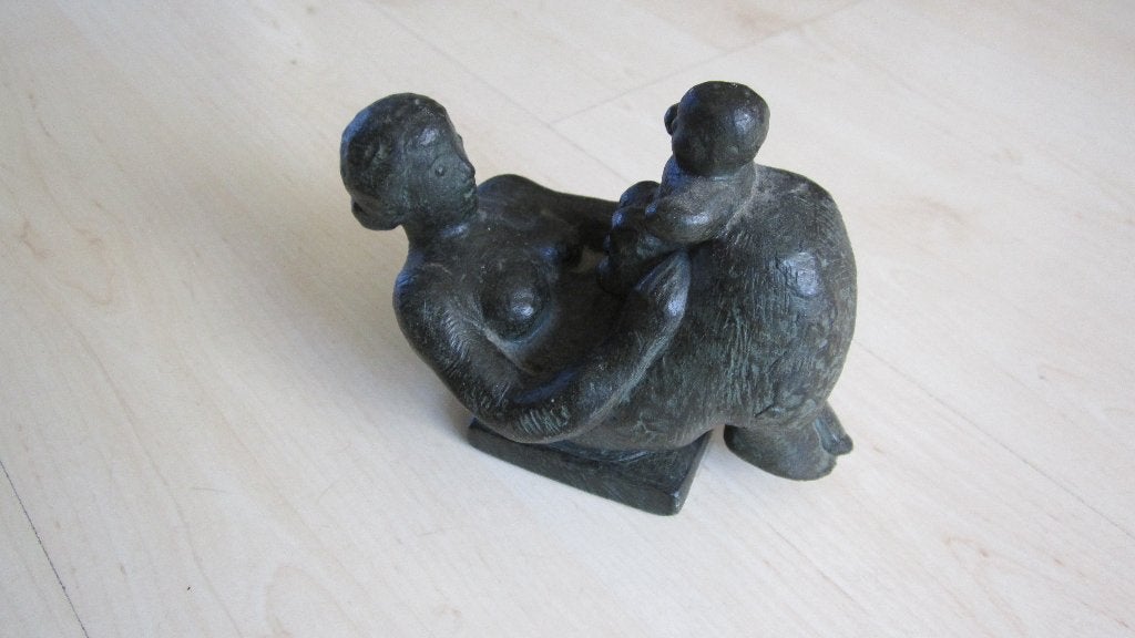 Frank Letterie  "Moeder en kind", Ophalen of Verzenden, Composieten, Beeld, Minder dan 20 cm