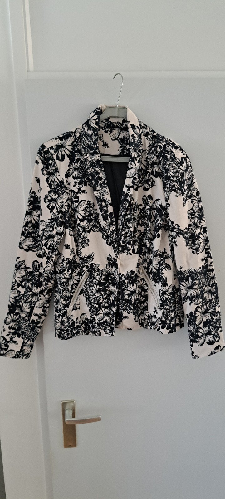 jasje met bloemen izgst mt 38 SOHO, Maat 38/40 (M), Overige kleuren, Soho, Ophalen of Verzenden