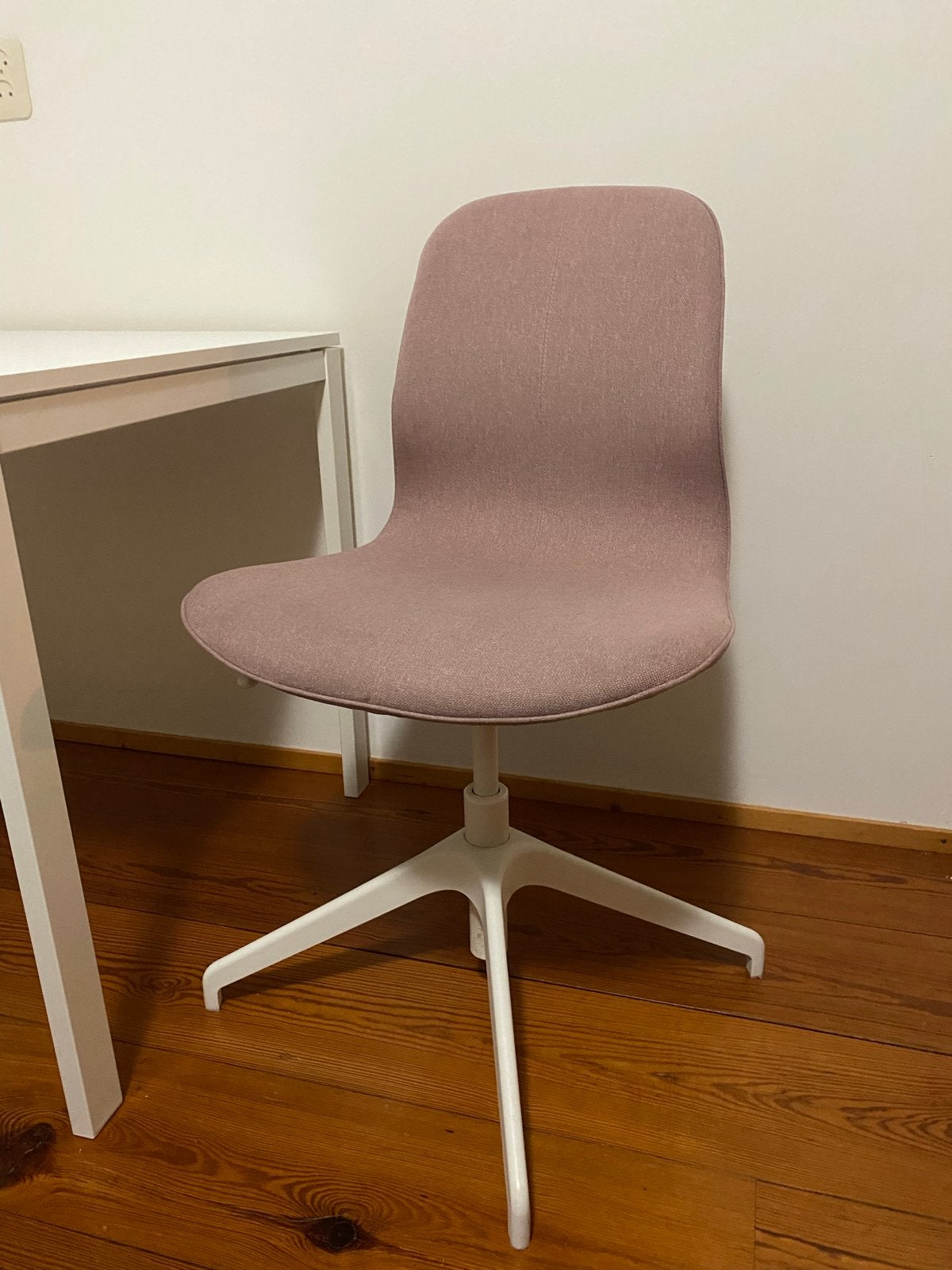 Ikea LÅNGFJÄLL Bureaustoel - Roze/Wit, Ophalen, Zo goed als nieuw, Roze, Bureaustoel