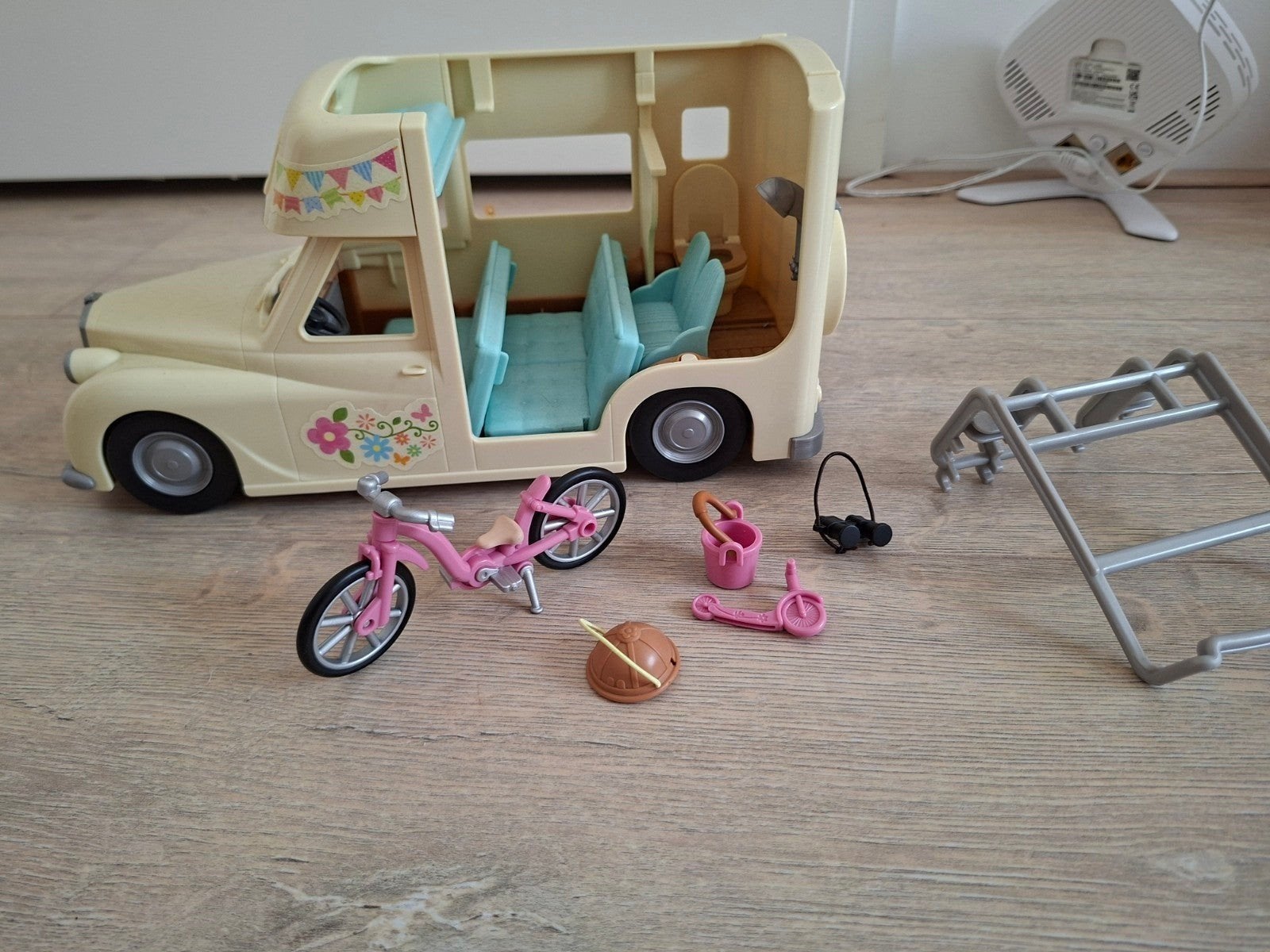 Leuke camper met fiets en accessoires, Ophalen, Gebruikt