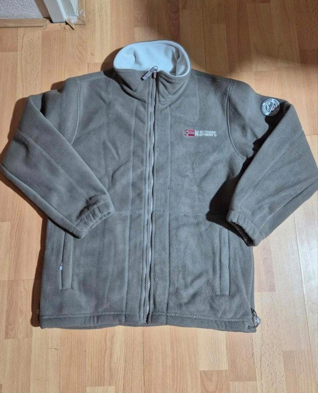 Nieuw Grijs Fleece Jack van Norway Outdoor - Maat S, Ophalen of Verzenden, Nieuw, Maat 46 (S) of kleiner, Grijs