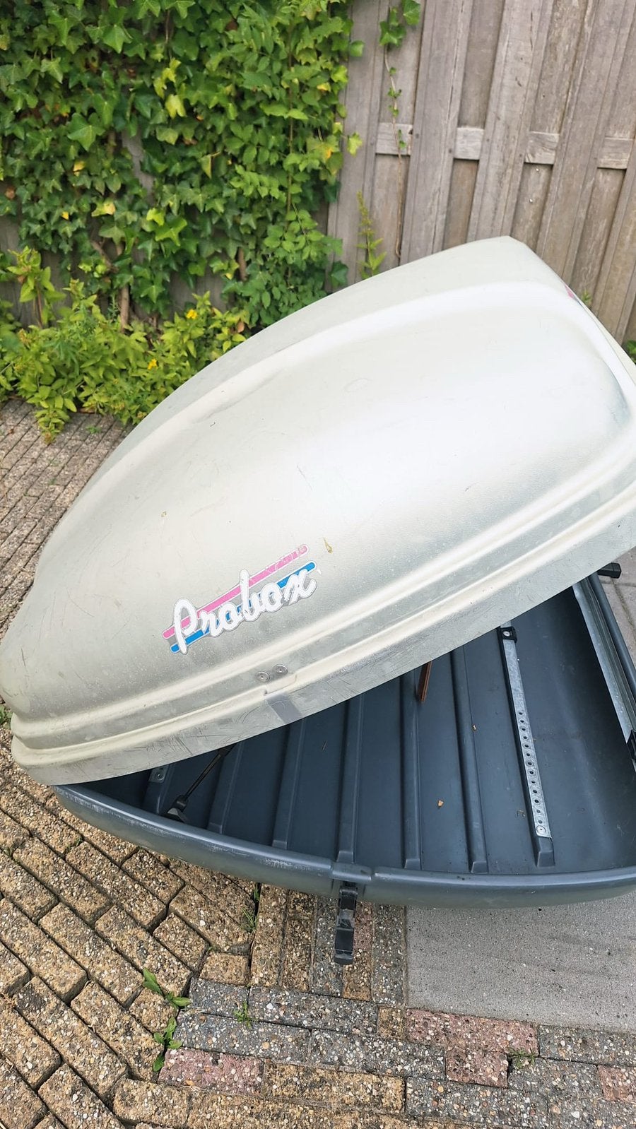 Ruime dak koffer PROBOX mag voor klein prijsje weg, Ophalen, Gebruikt