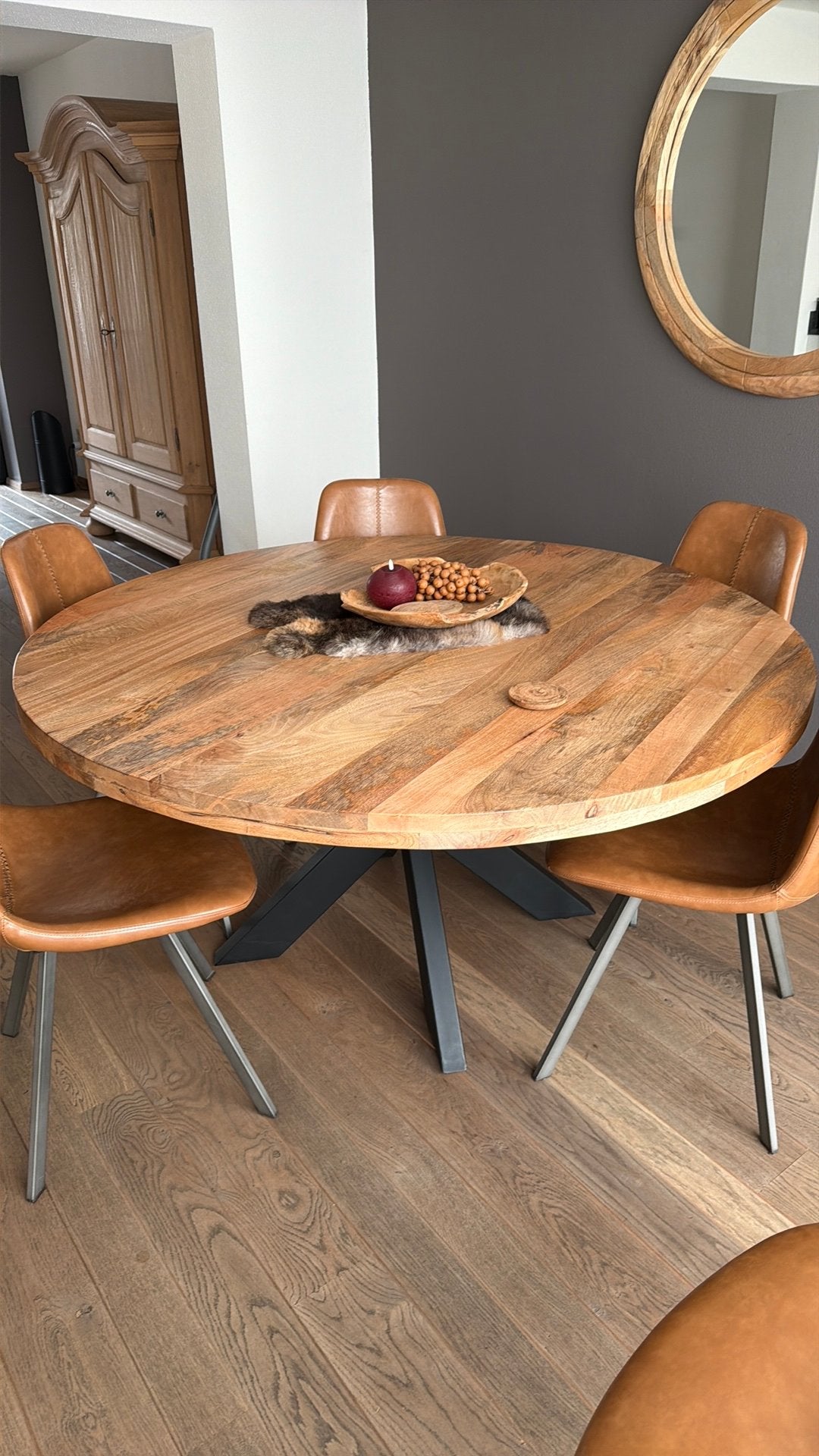 Eetkamertafel 150 cm, Ophalen, Zo goed als nieuw, Rond, 100 tot 150 cm