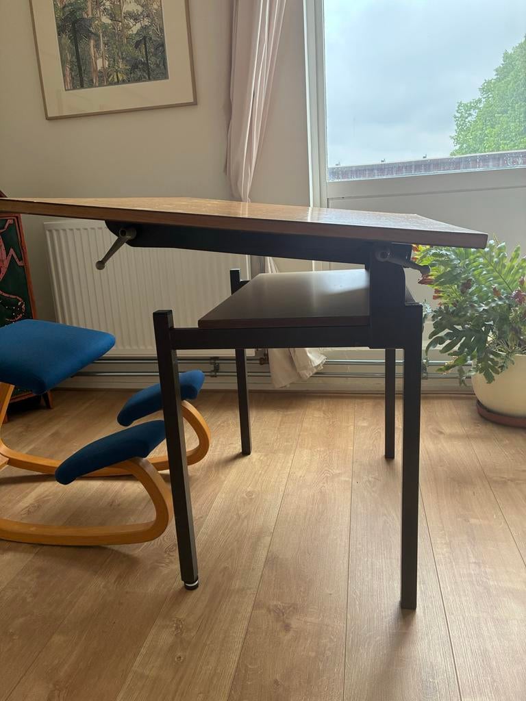 Tekentafel met kantelbaar blad --- zsm ophalen!, Ophalen, Gebruikt
