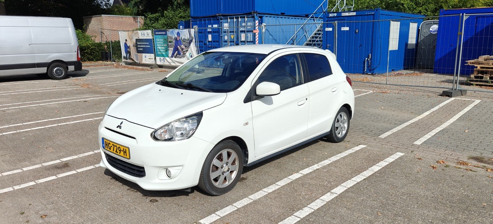Mitsubishi Space star 2015, wit, Auto diversen, Ophalen
