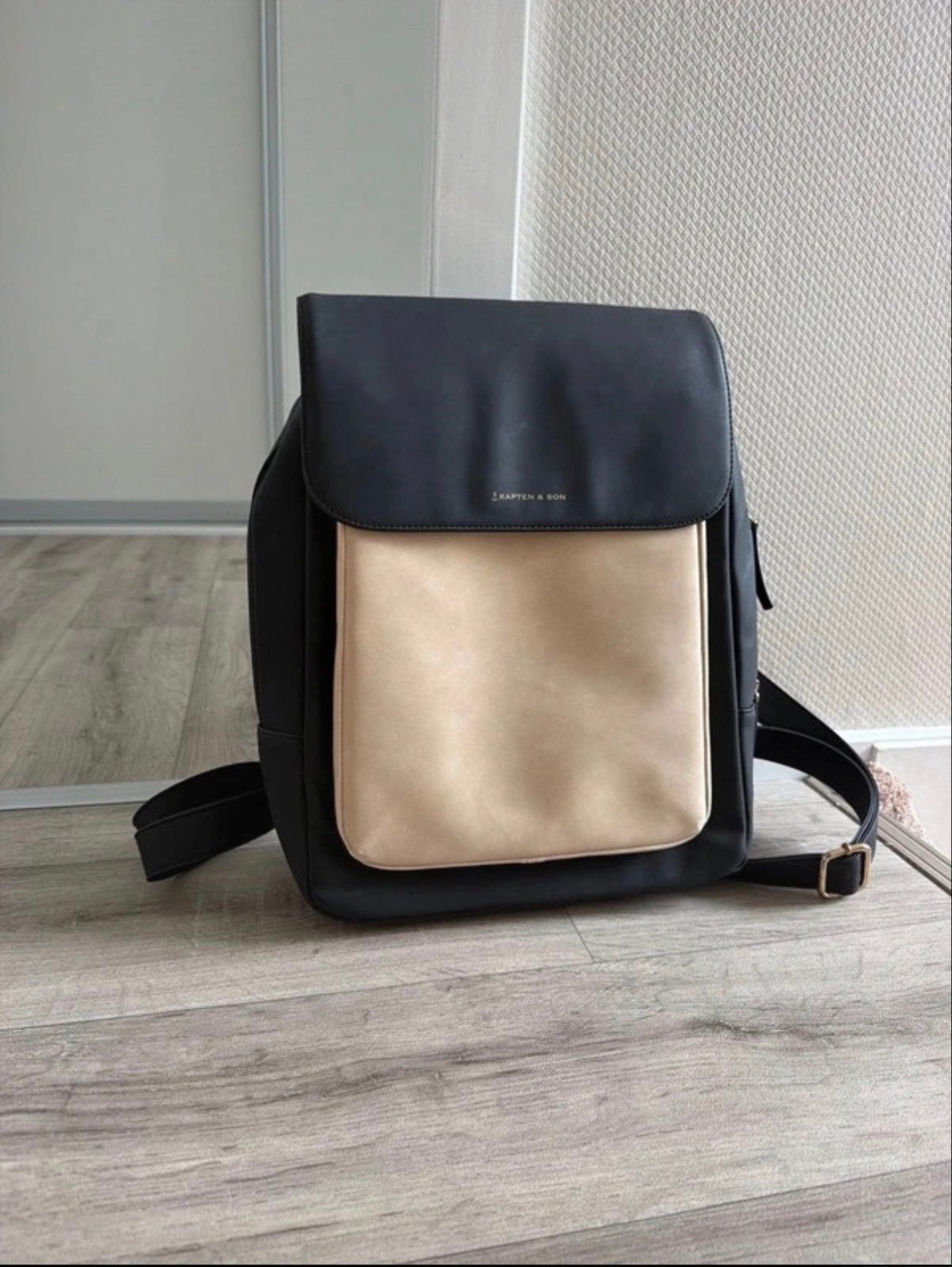 Kapten & Son > Rugzak 12 liter, Sieraden, Tassen en Uiterlijk, Overige merken, Gebruikt, 25 tot 40 cm, Ophalen of Verzenden
