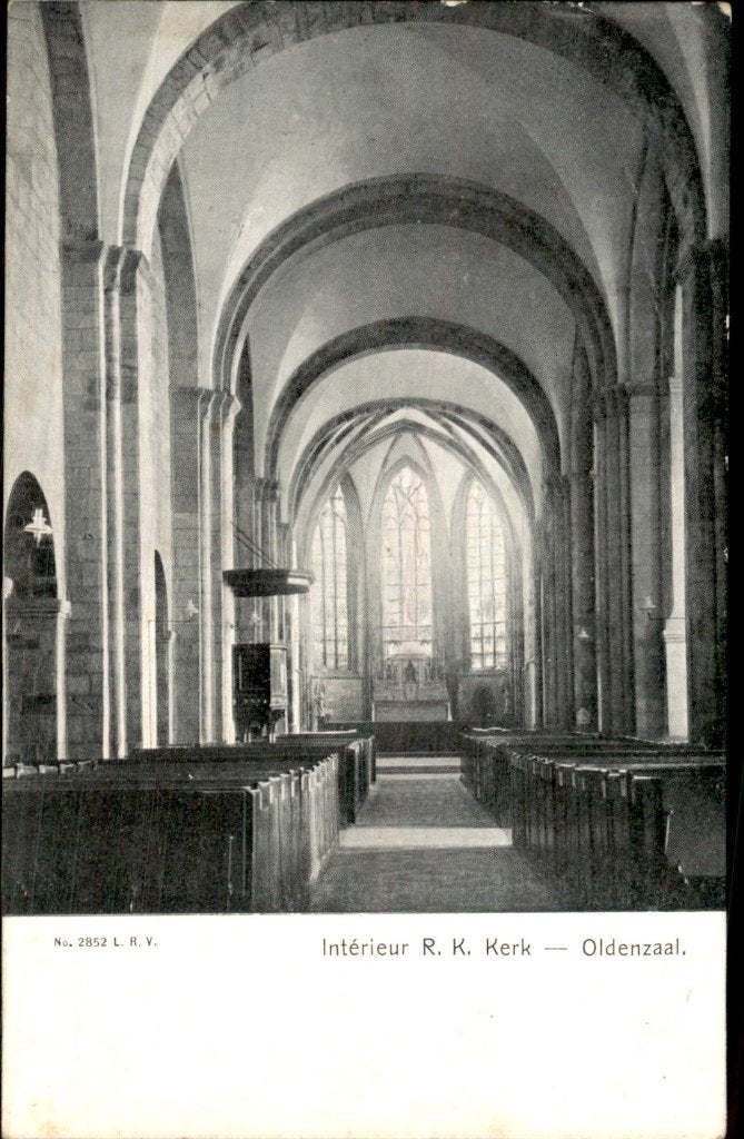 Oldenzaal - R. K. Kerk - Interieur, Ophalen of Verzenden, 1920 tot 1940, Ongelopen, Overijssel