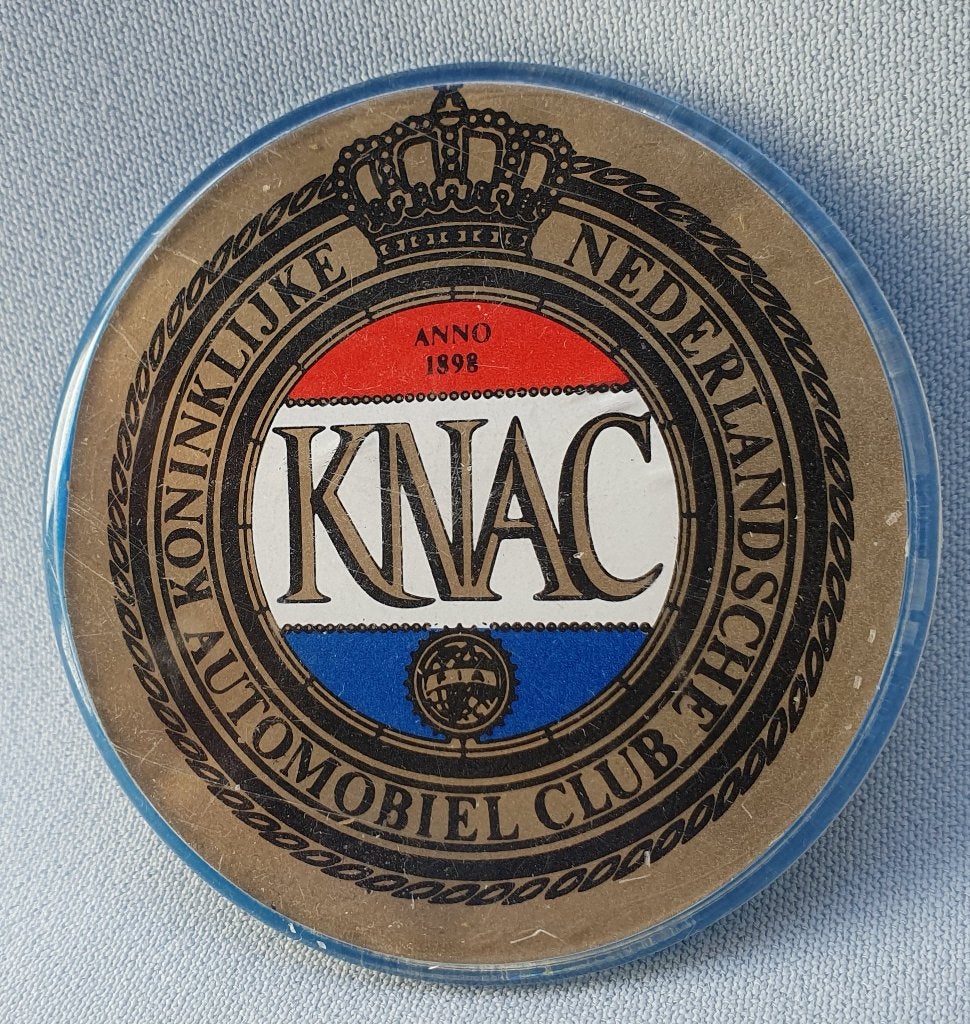 KNAC button, Verzamelen, Verzenden, Zo goed als nieuw, Transport, Button