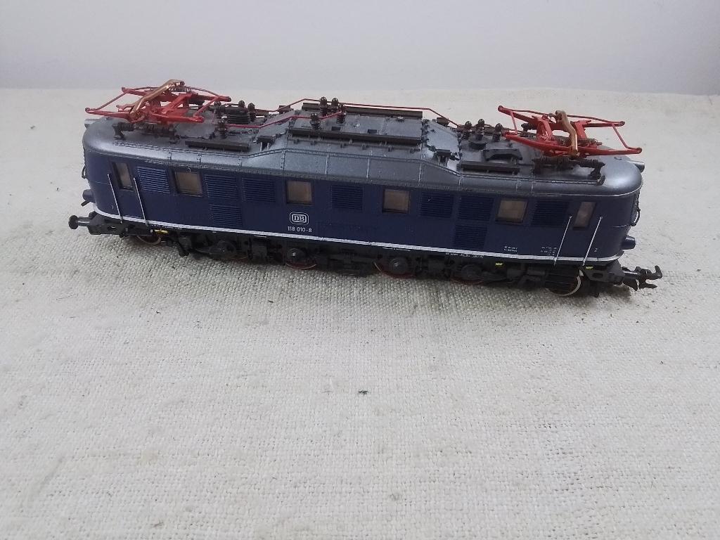 Roco Spur HO E-Lok BR 110 010-8, Hobby en Vrije tijd, Gebruikt, Verzenden, Roco, Analoog