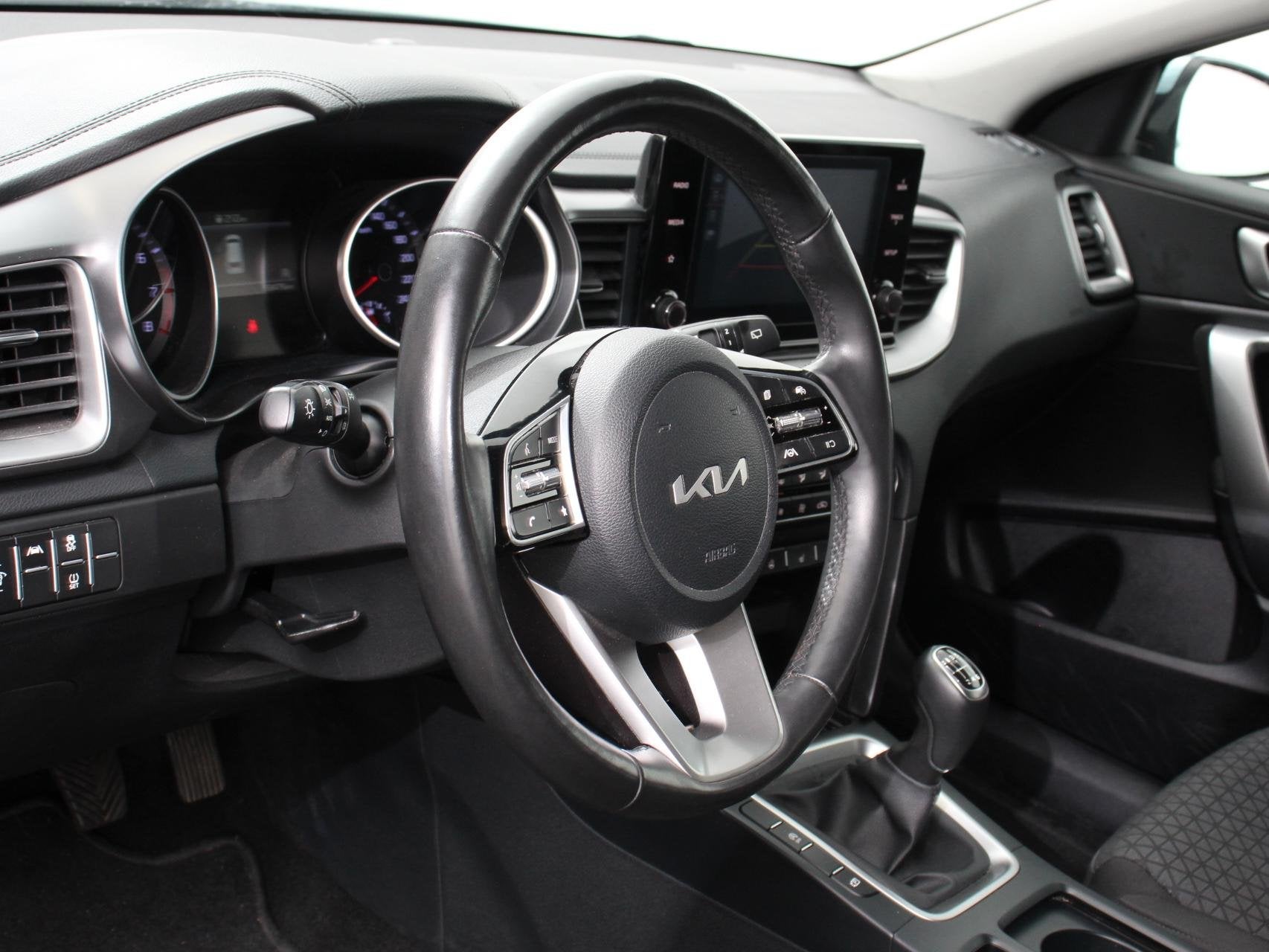 Kia Ceed Sportswagon 1.0 T-GDi Prestige Navigatie Apple Carp, Voorwielaandrijving, Gebruikt, Euro 6, Handgeschakeld