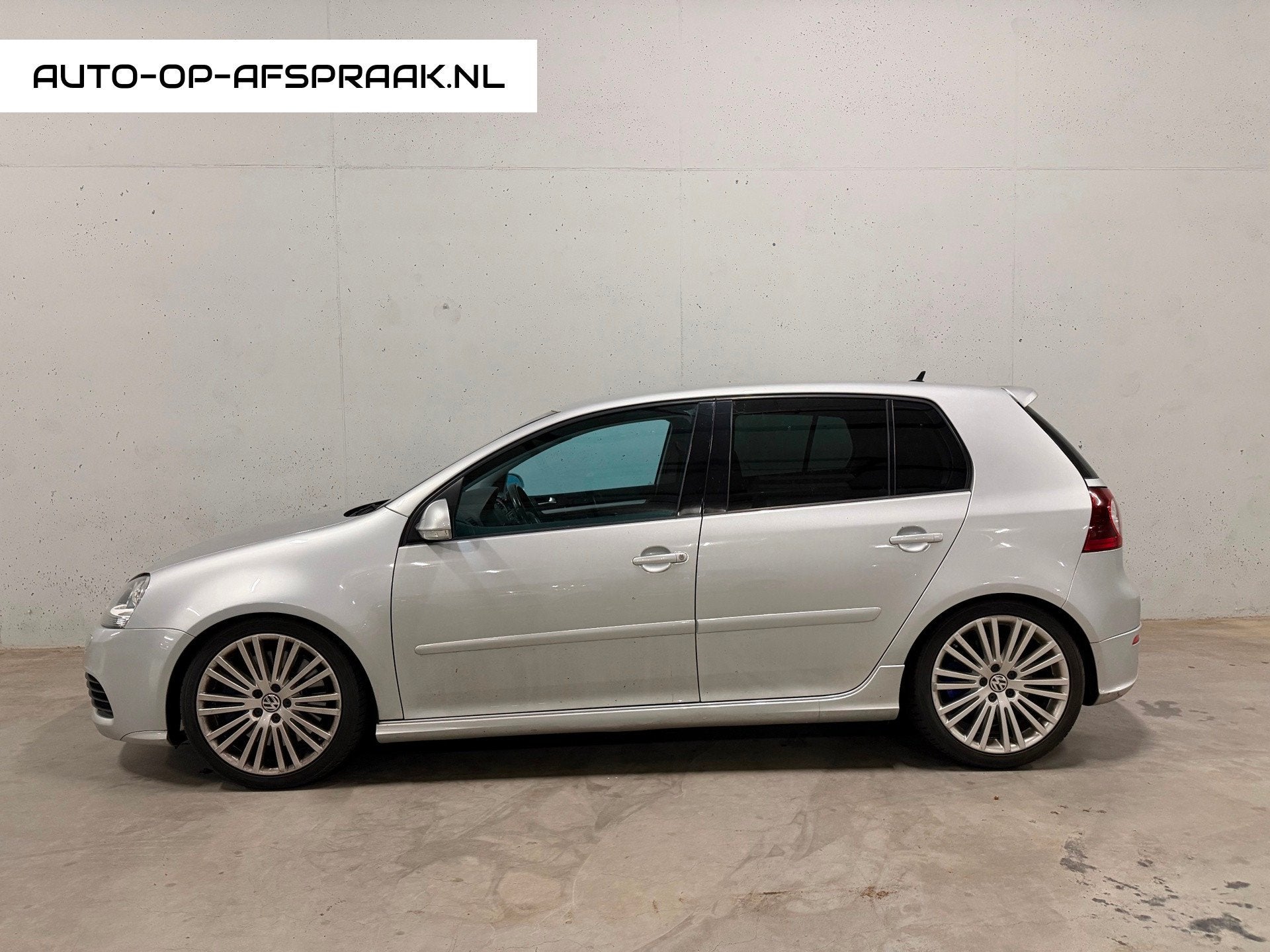 Volkswagen Golf 3.2 R32 5drs Aut. Navi Stoelverw. Cruise Cli, Automaat, Stof, Gebruikt, 3189 cc