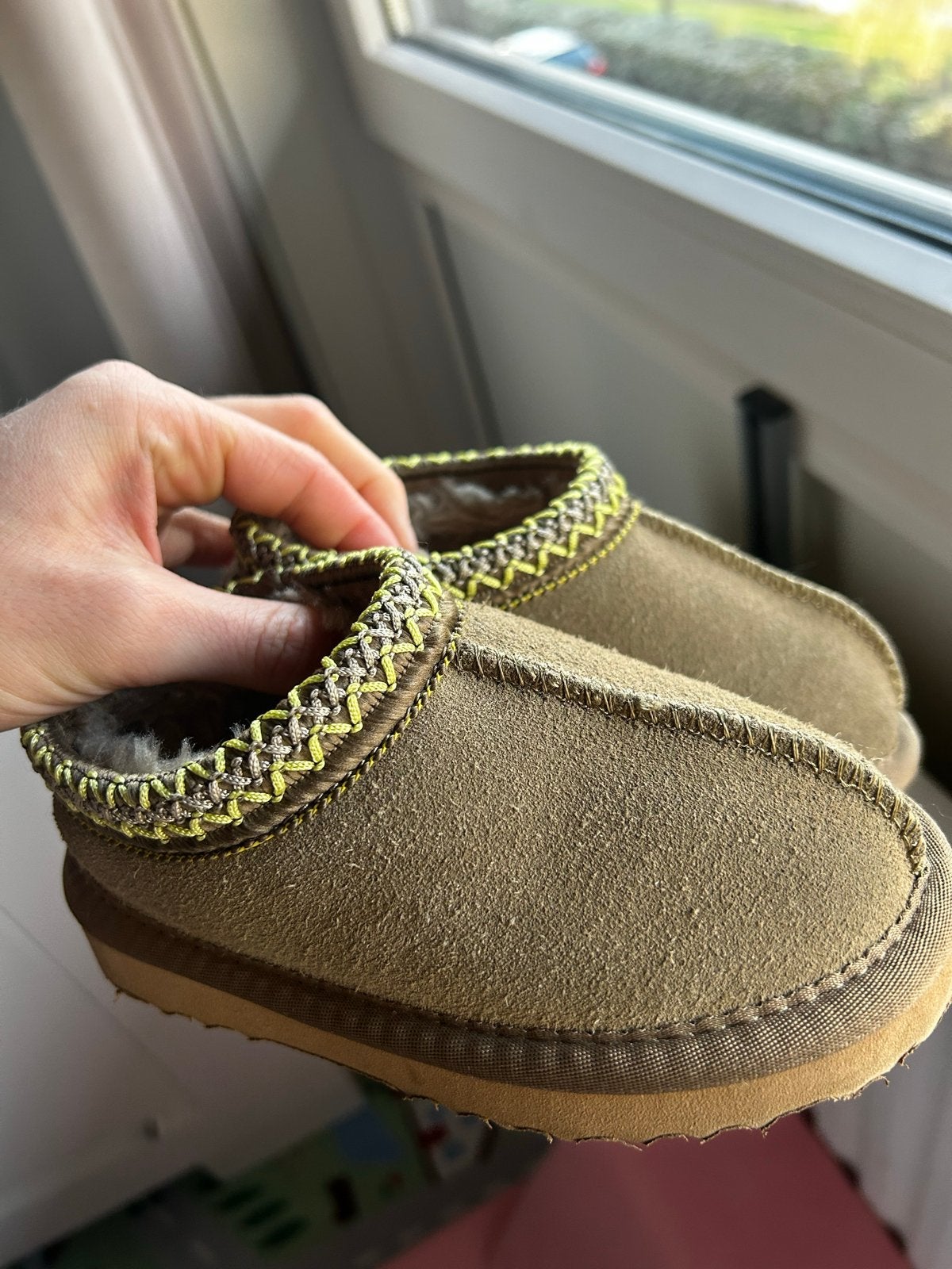 Nieuwe Ugg slofjes maat 26, Ophalen of Verzenden, Nieuw, Jongen of Meisje, Schoenen