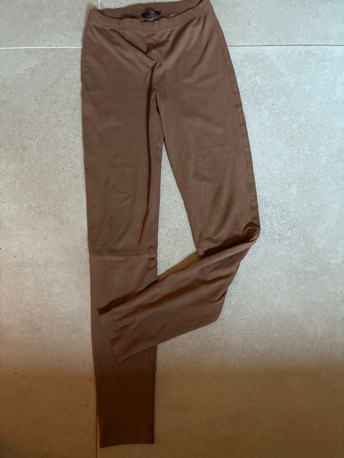LaDress Sevilla xs suedine legging camel XS zgan, Ophalen of Verzenden, Zo goed als nieuw, Maat 34 (XS) of kleiner, Bruin