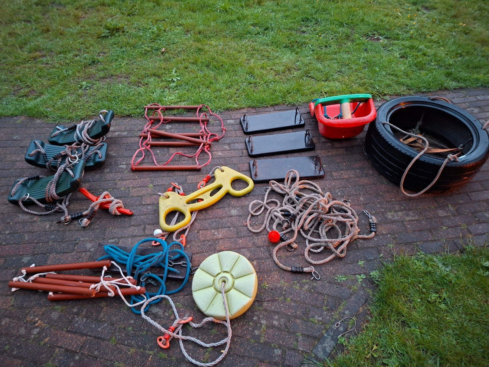 Diverse speeltoestel onderdelen - schommels, ladders, touwen, Ophalen, Gebruikt, Klimnet