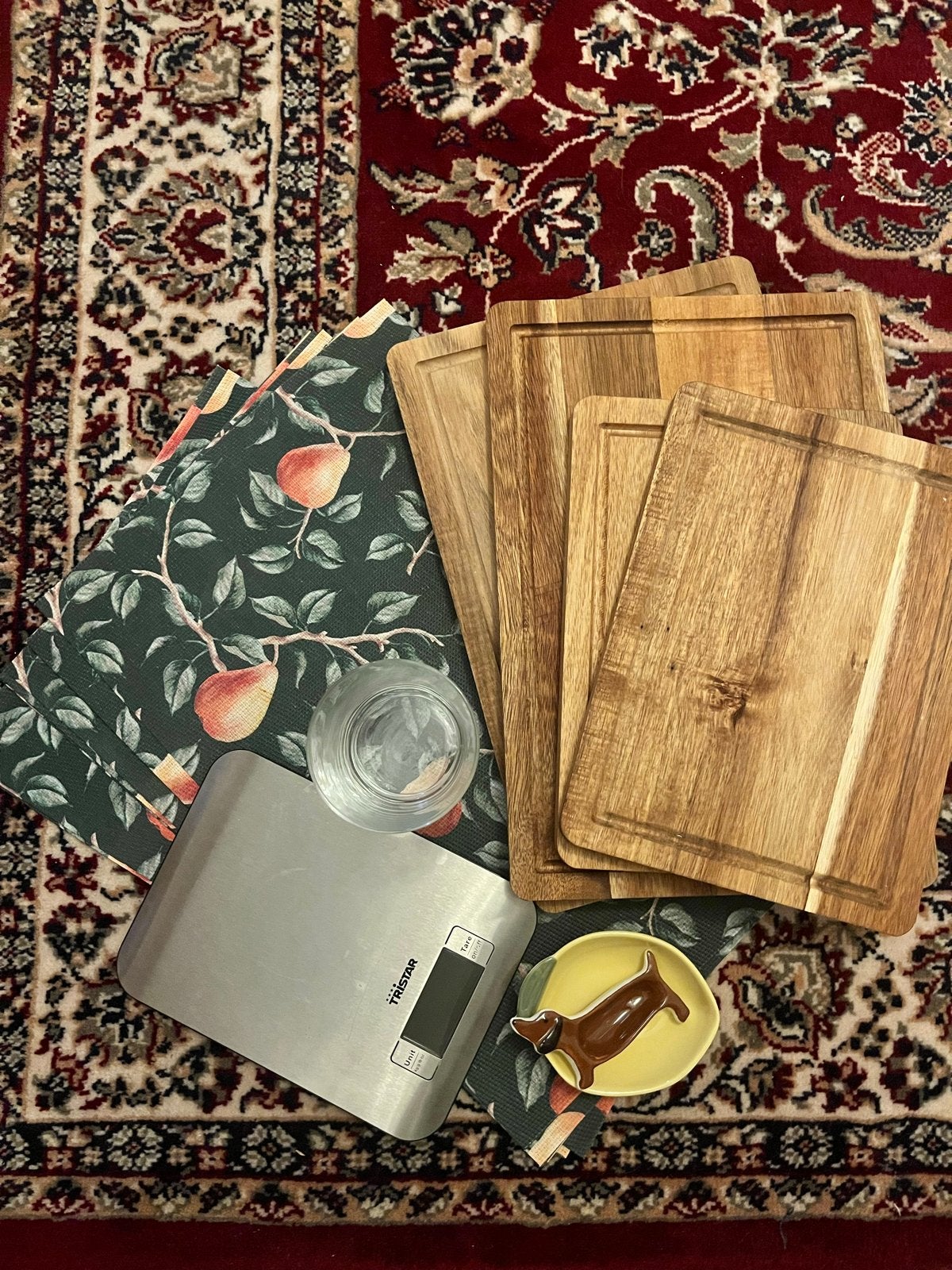 Gratis: Placemats, Keukenweegschaal & Houten Snijplanken, Ophalen, Gebruikt, Hout, Snij-/serveerplank