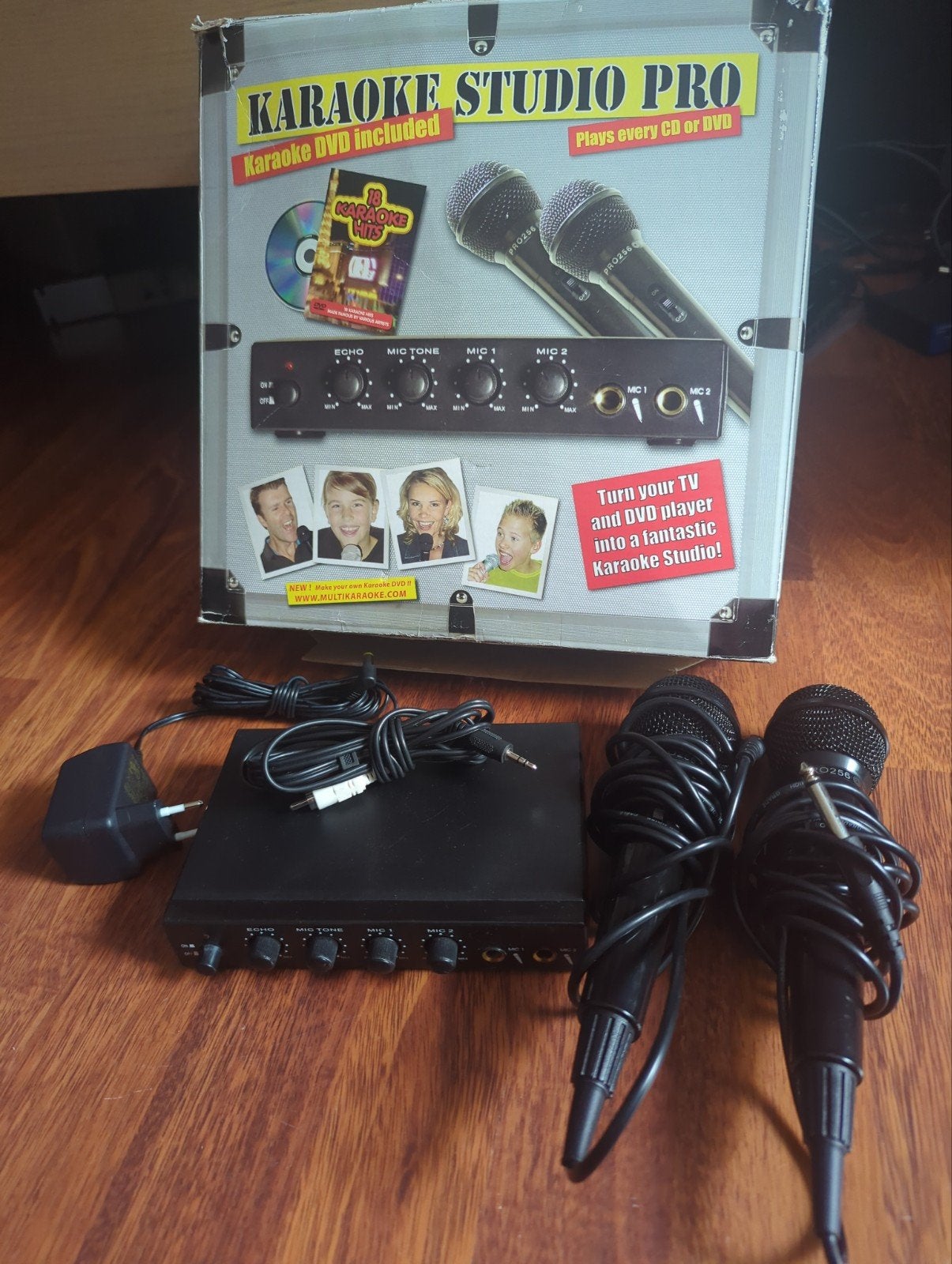 Karaoke Studio Pro - Complete set met microfoons, Ophalen of Verzenden, Gebruikt, Complete set