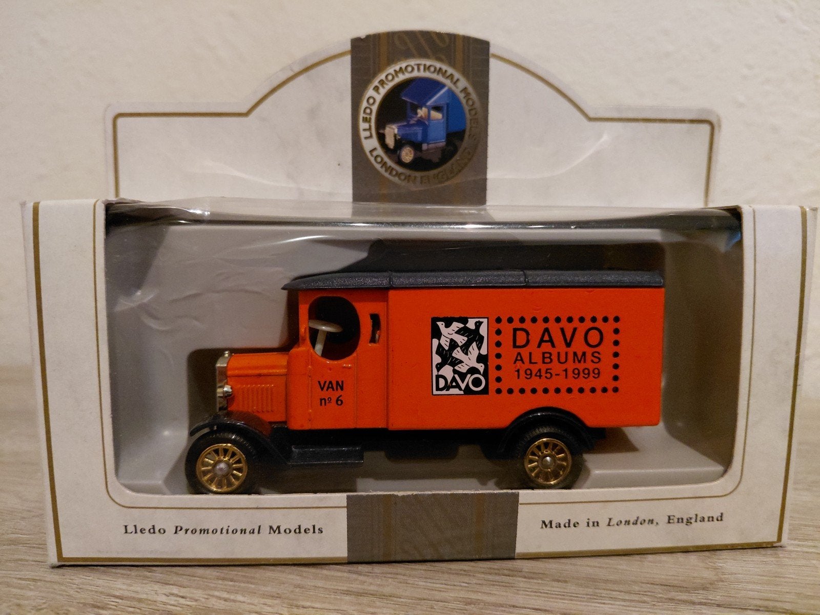 Limited Edition 'DAVO nr.6' Morris Van, Overige merken, Verzenden, Nieuw, Groter dan 1:32