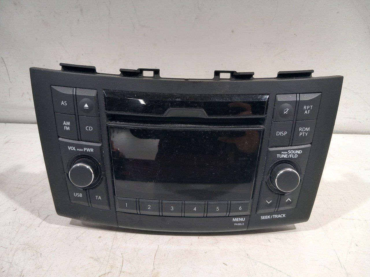 Radio Suzuki Swift, Onderdelen@venauto.nl, Van der Ven Autorecycling B.V., Gebruikt, Ettenseweg 76, 4706 PB Roosendaal, The Netherlands