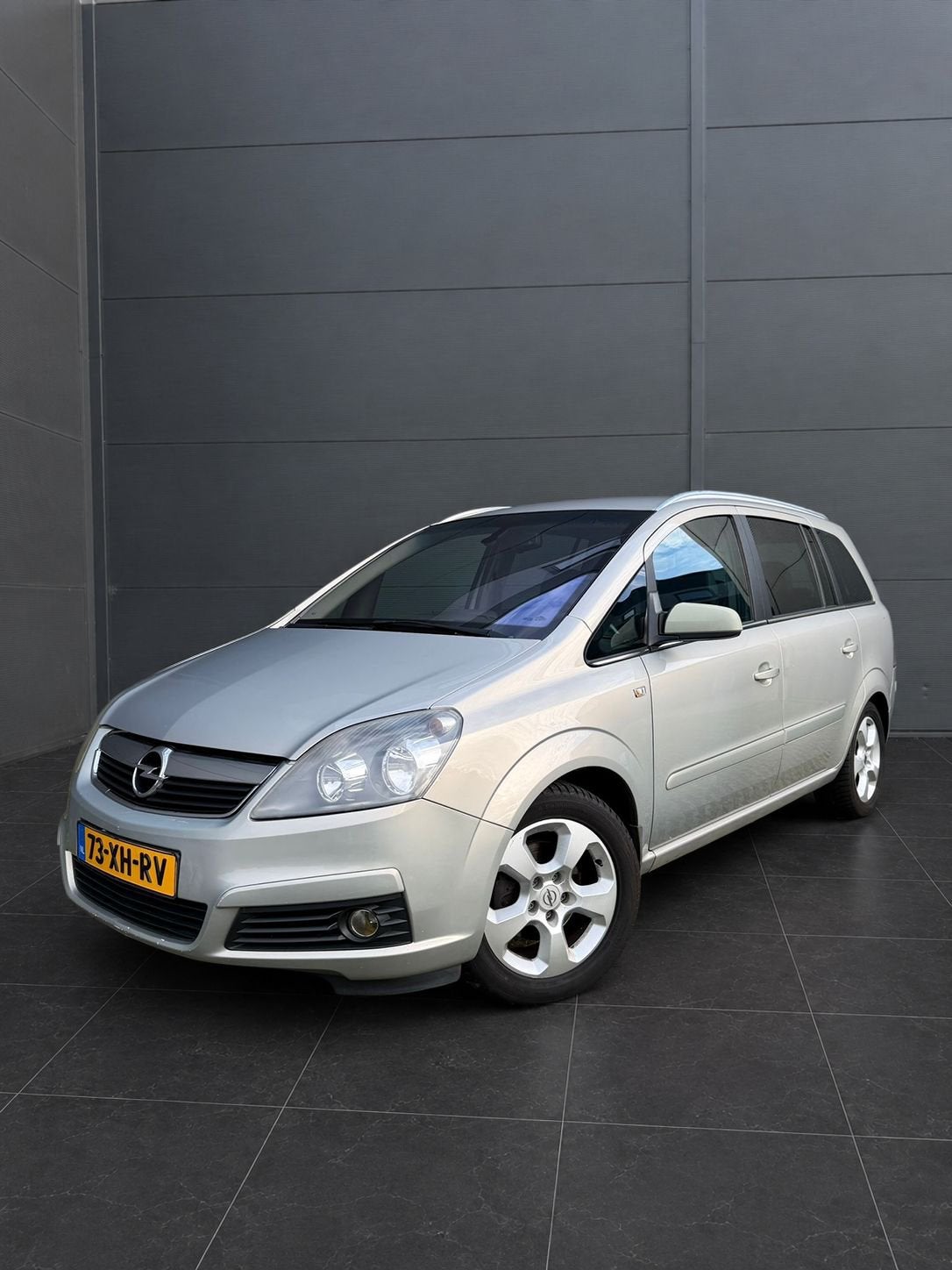 Opel Zafira 7-Zits Automaat Grote beurt gehad Distributie, Auto's, 4 cilinders, Origineel Nederlands, Zafira, Particulier
