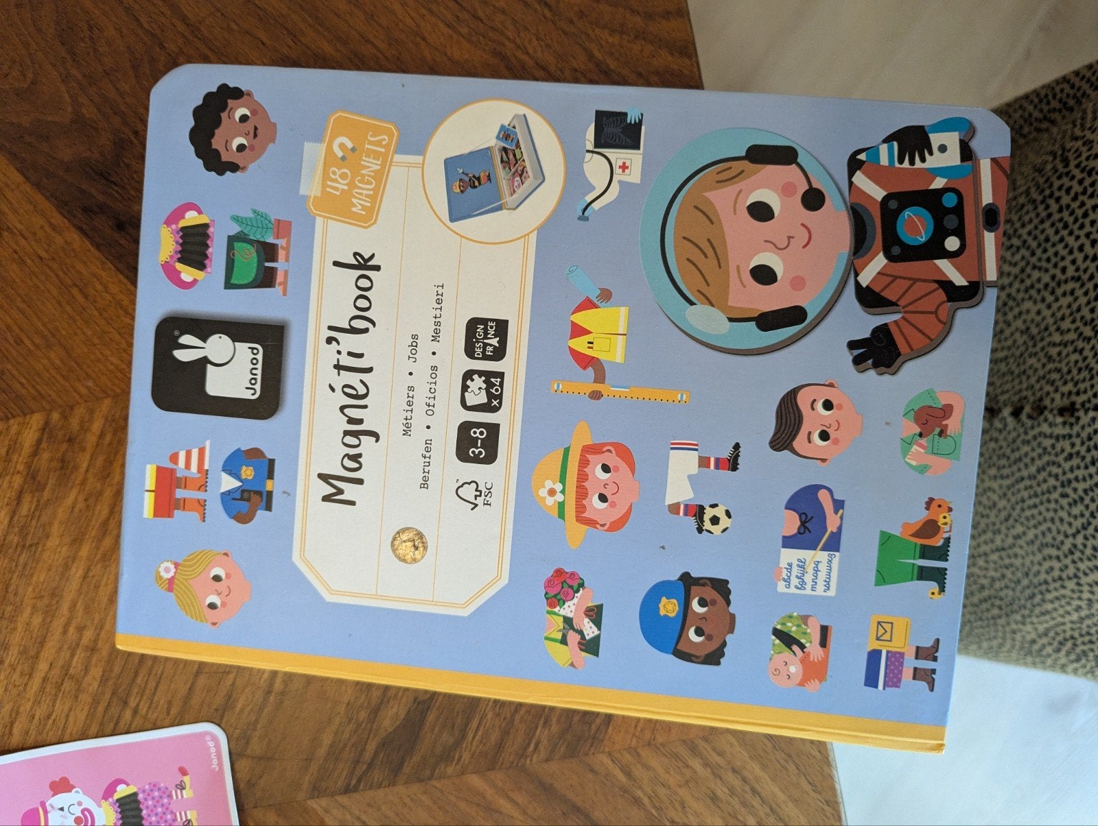 janod magneetboek beroepen, Kinderen en Baby's, Speelgoed | Educatief en Creatief, Ophalen of Verzenden, Gebruikt