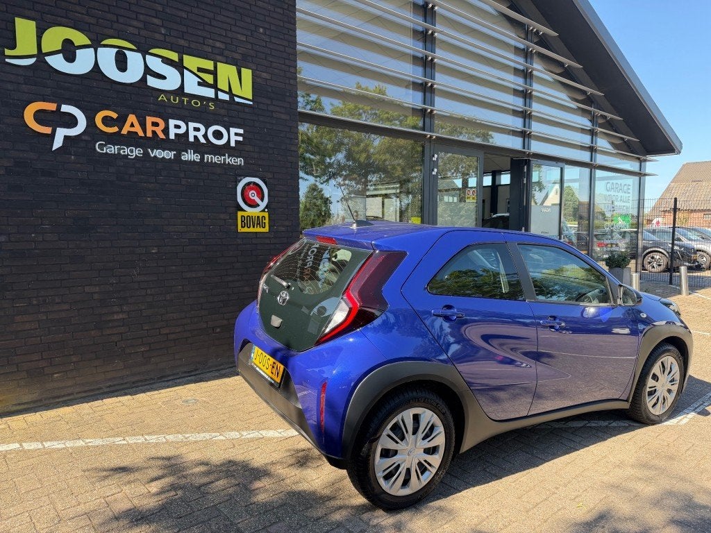 Toyota AYGO X 1.0 VVT-I S-CVT PLAY, Start-stop-systeem, Gebruikt, Huisgarantie, Met garantie (alle)