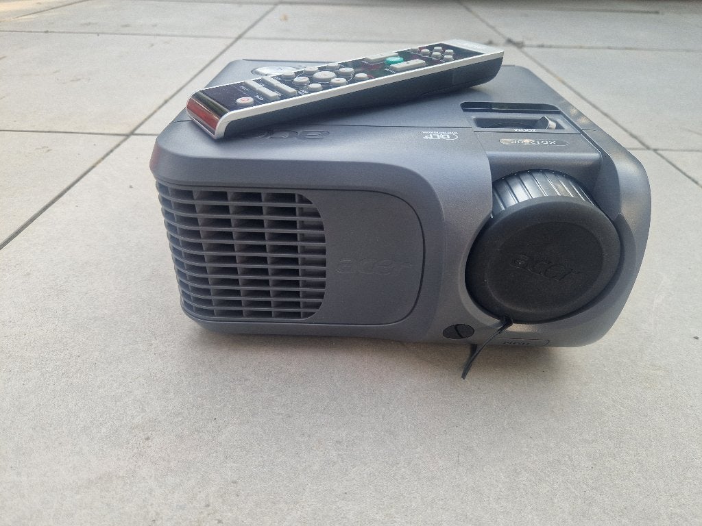 Acer XD1250P DLP Projector - Zo goed als nieuw, Ophalen of Verzenden, Zo goed als nieuw, DLP, Overige resoluties
