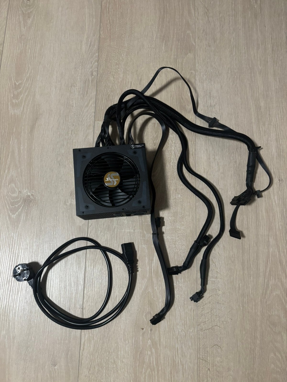 Seasonic Focus Gold 80+ 650W, Ophalen of Verzenden, Gebruikt