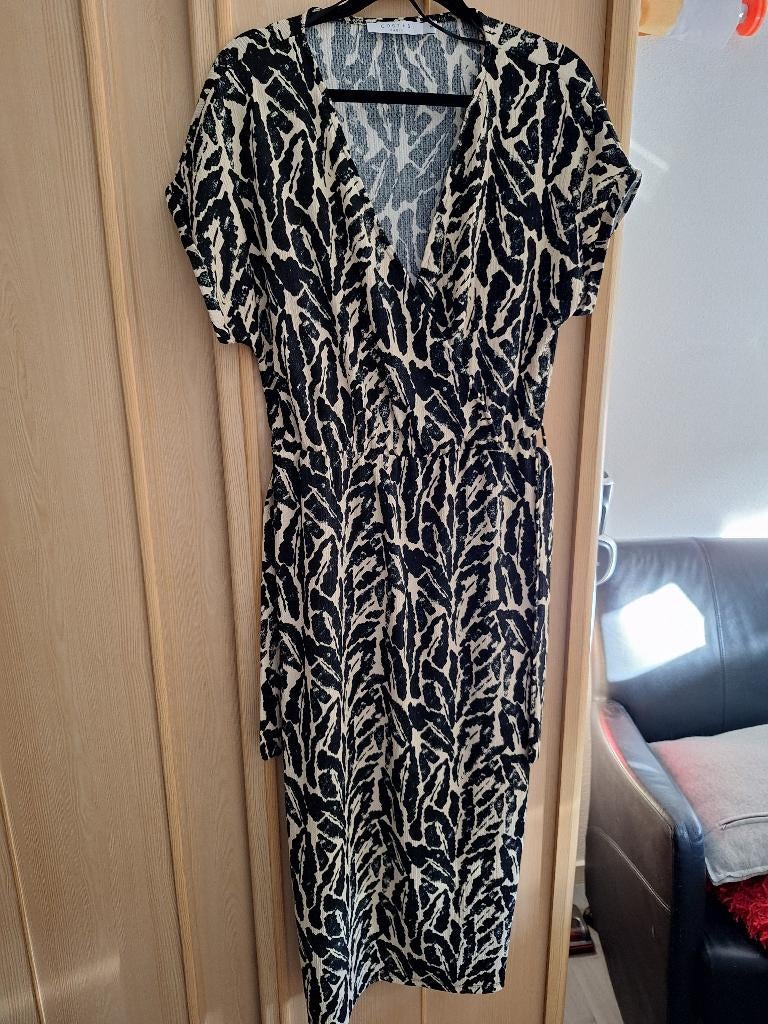 Nette jurk : Costes., Kleding | Dames, Jurken, Maat 38/40 (M), Zwart, Ophalen of Verzenden, Zo goed als nieuw