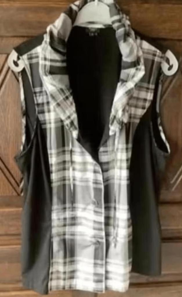 Zwarte top, tuniek, spencer, blouse, hes; 46; Bexley's Woman, Ophalen of Verzenden, Zo goed als nieuw, Zwart, Blouse of Tuniek