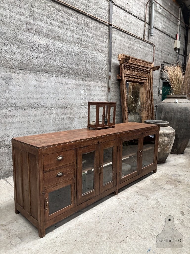Karaktervolle toonbank ideaal keukeneiland prachtig dressoir, Antiek en Kunst, Curiosa en Brocante, Ophalen of Verzenden
