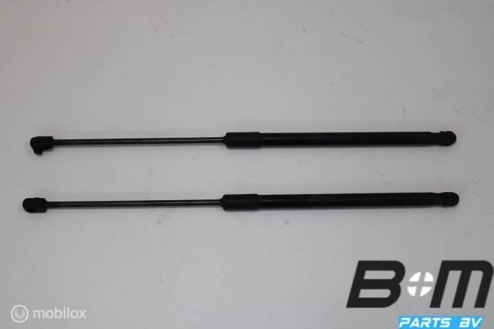 Set gasdrukveren achterklep VW Polo 2G 2G6827550A, Gebruikt