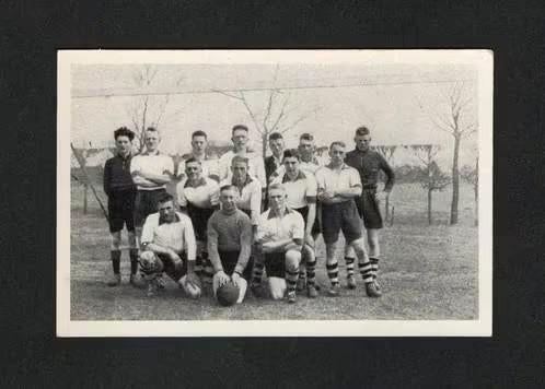 Voetbalplaatje Zuidbroek 1939 (21)., Verzamelen, Ophalen of Verzenden, Zo goed als nieuw