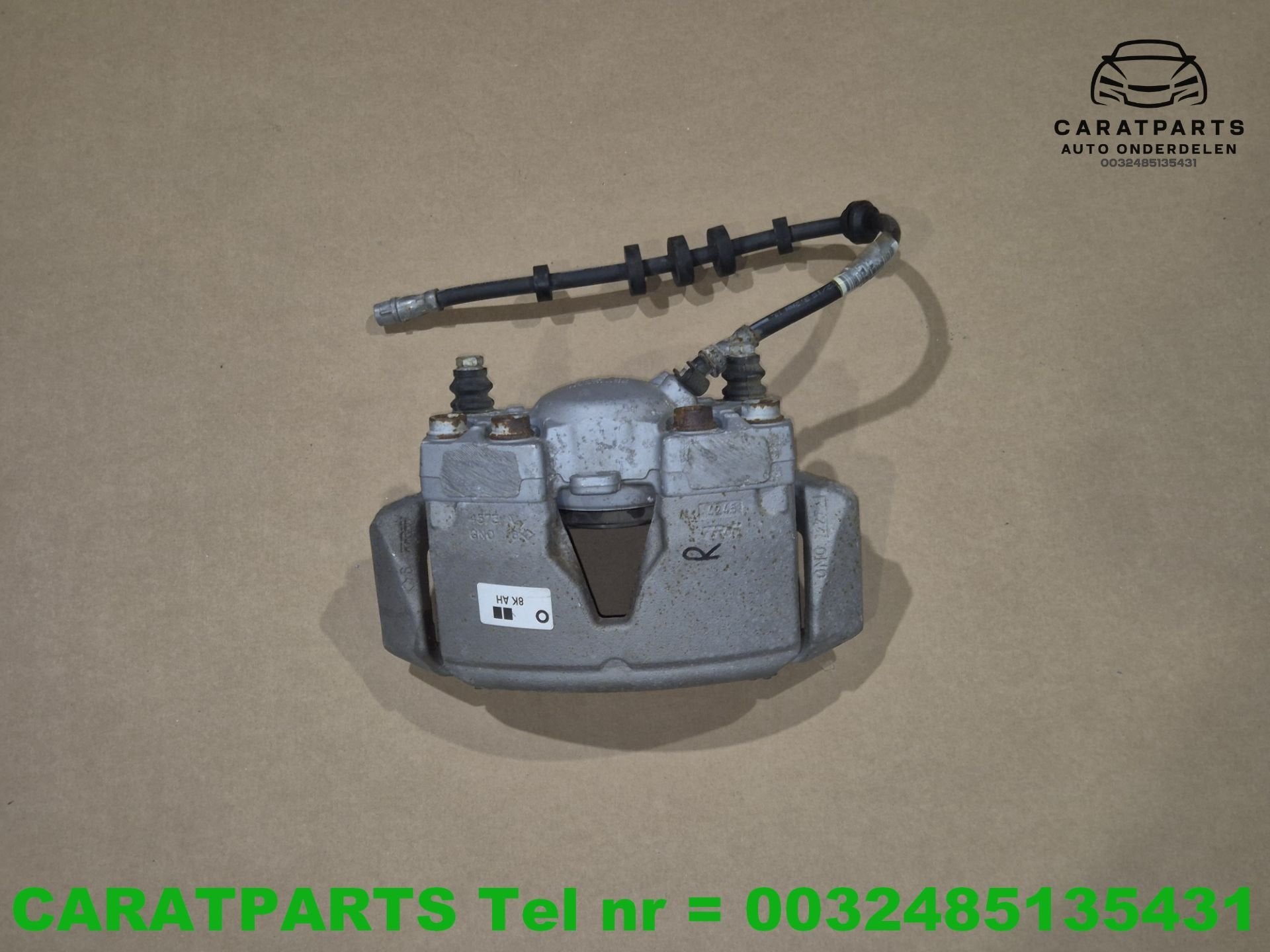 8K0615106AH 8K0615124H Audi A5 remklauw A4 B8 8K A5 8T A6 A7, Gebruikt, AUDI AG, Auto-Union-Strasse 1
85045  Ingolstadt, DE, Kundenbetreuung@audi.de